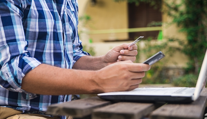 Le numéro de carte bancaire ne suffit plus pour les paiements en ligne